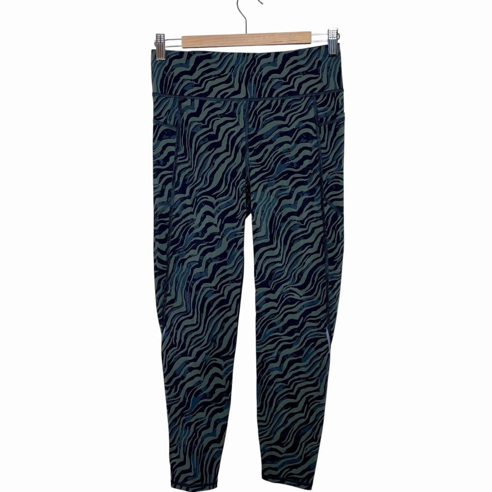 Sweaty Betty Zero Gravity 7/8 Leggings Green Black Tiger Stripe Womens M Active